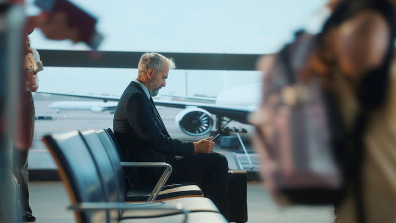 La compañía nació hace ocho años como un servicio de Wi-Fi portable para viajeros y evolucionó hacia un modelo basado en eSIM, app y web