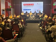 El CPA alertó sobre las apuestas online en adolescentes en una jornada a sala llena en la Feria del Libro