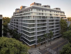 La desarrolladora de Mindlin se mete en la carrera de los créditos y sale a vender departamentos top en CABA