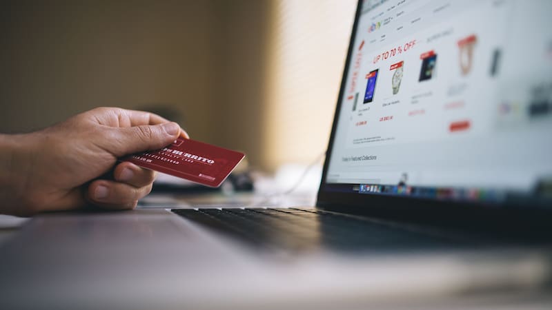 Crece la confianza de los mexicanos a comprar en línea previo a temporada alta: AMVO | Foto: Negative Space en Pexels