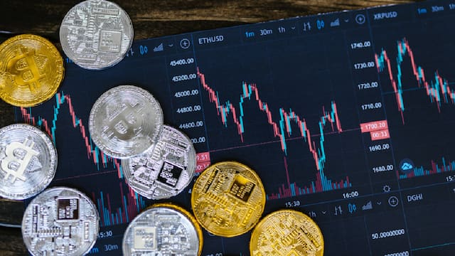 “Invierno Bitcoin”: ¿compro más, vendo o mantengo la posición?