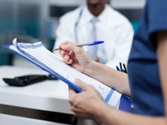 Se despiden las guardias de 24 horas para los médicos: el Gobierno impulsa el nuevo Estatuto con un amplio acuerdo sindical