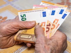 Cuánto dinero hay que ganar al mes para no ser pobre y llegar a ser clase media en enero 2026, según la OCDE