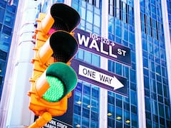 Bonos en alza llevaron el riesgo país a 553: por qué fue una semana positiva para la deuda argentina