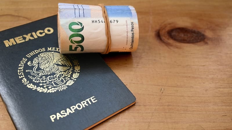 Valor del pasaporte mexicano 2026.