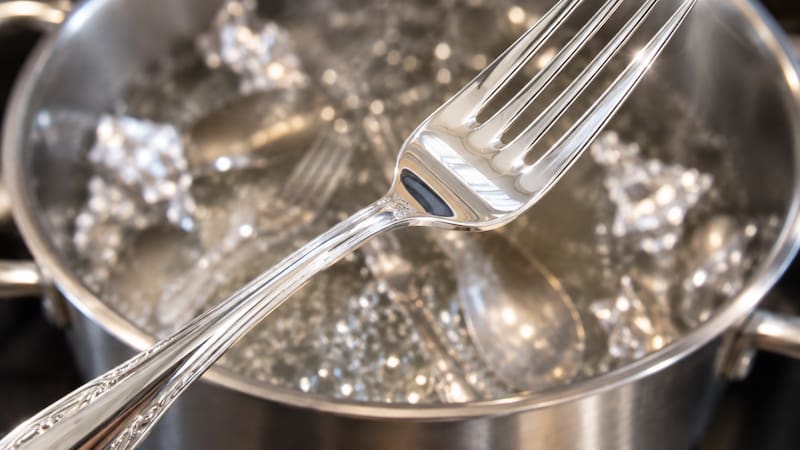 El truco para recuperar el brillo de los cubiertos de plata