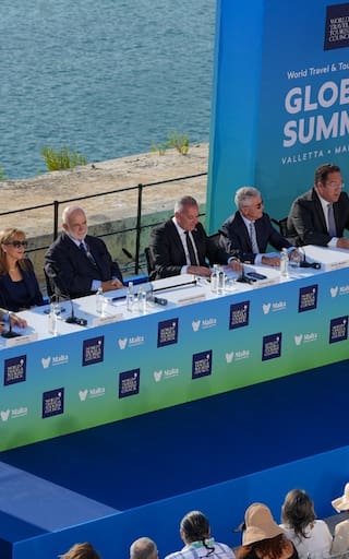 Arrancó la cumbre global del turismo: más de 200 líderes, un sector europeo en alza y un desafío para la Argentina