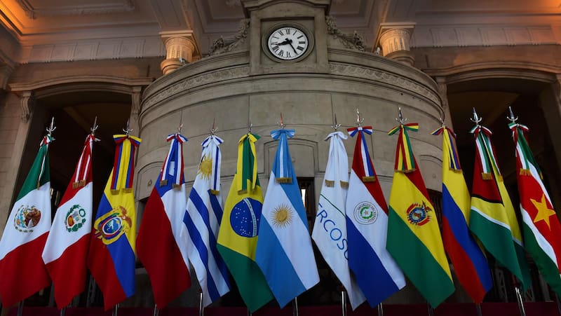 La ratificación seguirá posponiéndose hasta al menos el año que viene tras las objeciones de los agricultores italianos y franceses. Fuente: archivo.