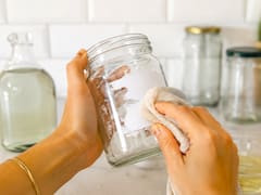Pocos lo saben: el truco definitivo para sacar las etiquetas de los frascos