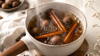 Es tendencia | Hervir nuez moscada con ramas de canela en casa: para qué sirve y por qué se recomienda