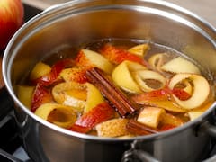 Hervir cáscaras de manzana con canela: para qué sirve y por qué lo recomiendan
