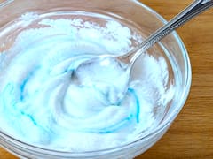 Mezclar bicarbonato de sodio con pasta dental: por qué lo recomiendan y para qué sirve