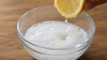Mezclar bicarbonato de sodio con limón: para qué sirve y por qué es tan recomendado