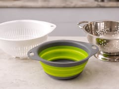 Colador de plástico, silicona o acero inoxidable: cuál es mejor para la cocina