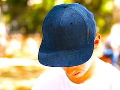 Nadie lo sabe: por qué las gorras tienen un botón en la parte superior y para qué sirve