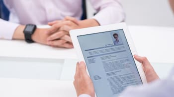 Casi la mitad usa IA para armar su CV: expertos explican las buenas prácticas y los mitos
