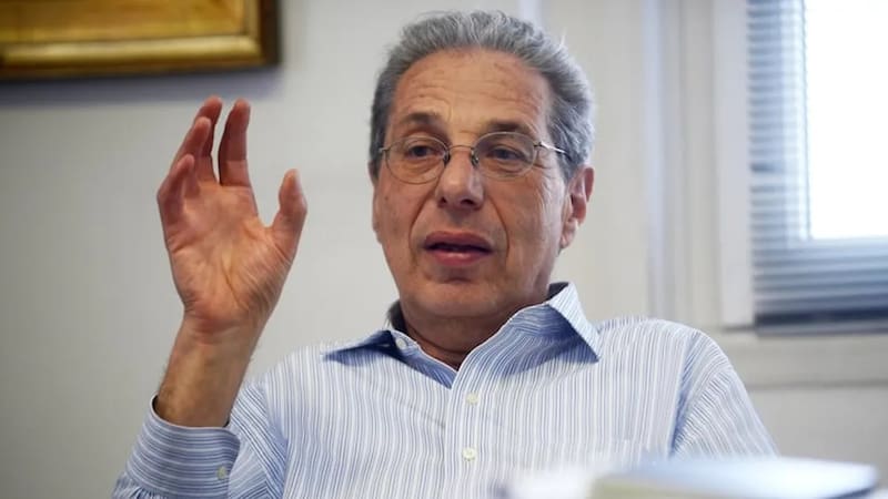 Marx explicó por qué no baja el riesgo país y aludió a problemas estructurales no resueltos.