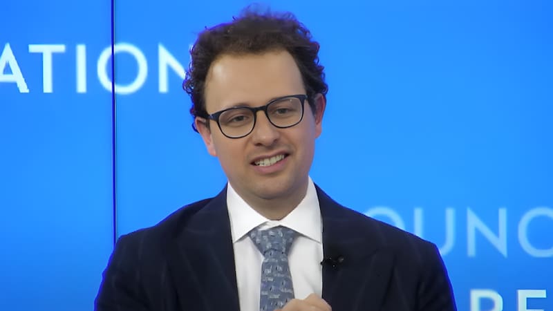 Dario Amodei, CEO de Anthropic, pidió desacelerar el ritmo al que avanzan las capacidades de los modelos