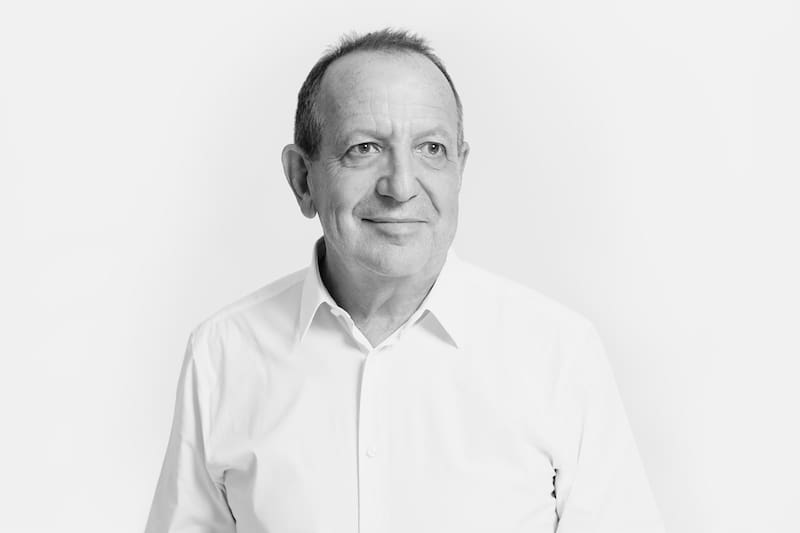 Straschnoy dice el principal desafío de las marcas ya no es producir más contenido, sino conquistar unos segundos de atención