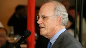David Gross, Premio Nobel de Física: “La probabilidad de que una persona viva otros 50 años es muy baja”