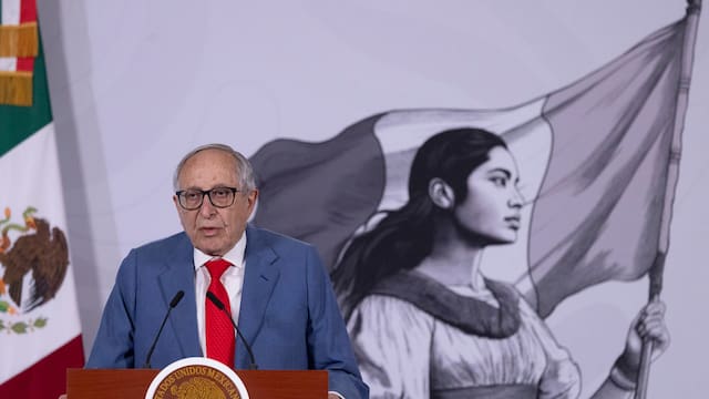 México frena acusación de EEUU por brote de parásito en lechugas: ‘No hay evidencia’