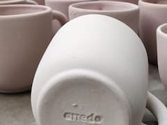 Un taller didáctico cambió su modelo y ahora produce para Arredo, Simplicity y The Candel Shop