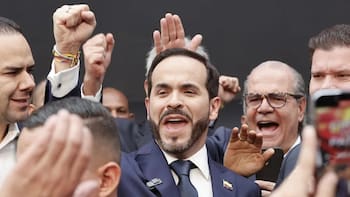 Cerró la votación y comenzó el recuento de votos: con el 99% de las mesas escrutadas, de la Espriella se encamina a ser el nuevo presidente de Colombia