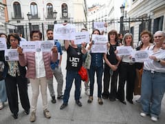 El Gobierno trabaja para llevar el decreto de vivienda el martes, mientras crece la presión entre sindicatos y fiscales
