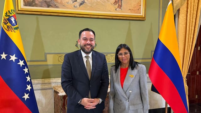 Venezuela avanza en agenda energética con Colombia: Delcy Rodríguez recibió al ministro de Minas y Energía