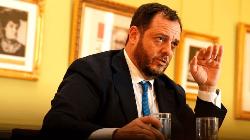 El requerimiento busca determinar si existieron “irregularidades penalmente relevantes en la utilización y administración” de la tarjeta corporativa de la empresa.