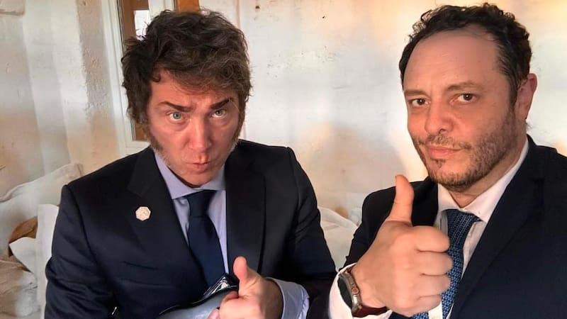 Reidel junto a Javier Milei cuando formaba parte del Gobierno.