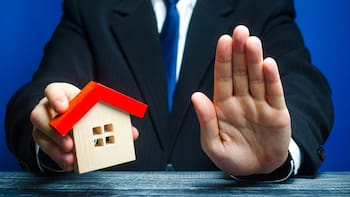 Es oficial | IRS confirmó que confiscará la vivienda de todas las personas que no hayan completado este trámite a tiempo