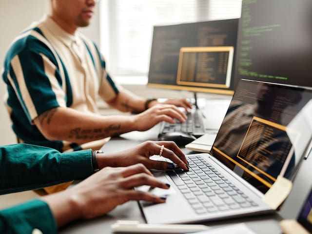 Cómo cambia el trabajo de los desarrolladores con la llegada de la IA agéntica