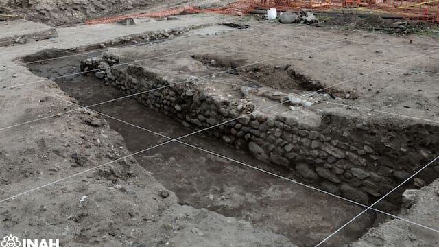 Descubrimiento arqueológico en Hidalgo: encuentran un edificio tolteca gigante y lápidas con dioses desconocidos grabados