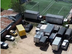 Descubren un negocio millonario ligado al narcotráfico en Bogotá: incluía locales y una cancha de fútbol