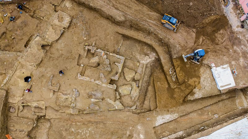 ROMA, 05/03/2026.-Una de las mayores necrópolis de la antigua Roma, que ha conservado esqueletos humanos, pinturas y mosaicos, fue descubierta cerca de la basílica de san Pablo Extramuros, durante las obras de una residencia de estudiantes en la capital italiana. El subsuelo milenario de Roma nunca deja de sorprender y durante las excavaciones, como suele ser habitual en la capital, se descubrió una nueva parte de la necrópolis, de la cual se conocía solo una pequeña parte, pero que estaría formada por hasta cinco edificios funerarios que datan de un período comprendido entre el siglo I a. C. y el siglo IV d. C.-EFE/ Superintendencia Especial De Roma Del Ministerio De La Cultura Italiano ***SOLO USO EDITORIAL/SOLO DISPONIBLE PARA ILUSTRAR LA NOTICIA QUE ACOMPAÑA (CRÉDITO OBLIGATORIO)***