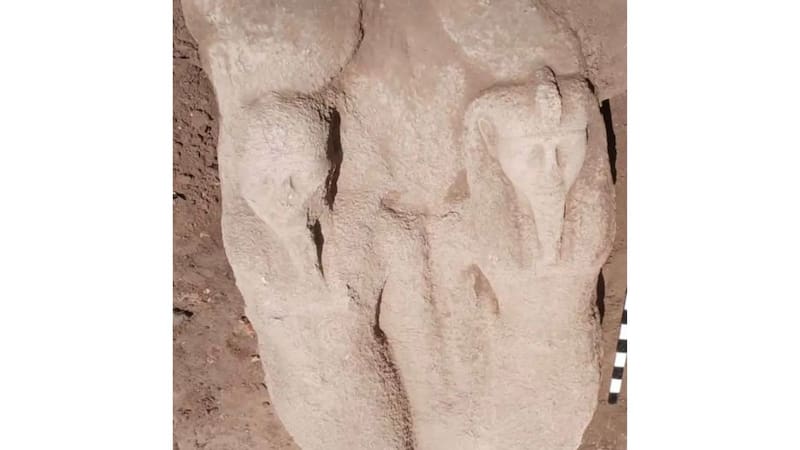 Descubrimiento del año en Egipto: encontraron una estatua de hace 3000 años que perteneció a un mítico faraón que reescribe la historia
