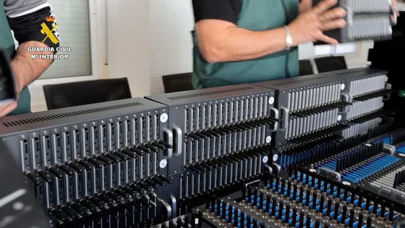 La investigación sigue abierta, por lo que el montante de dinero estafado no está determinado aunque se calcula que asciende a varios millones de euros.