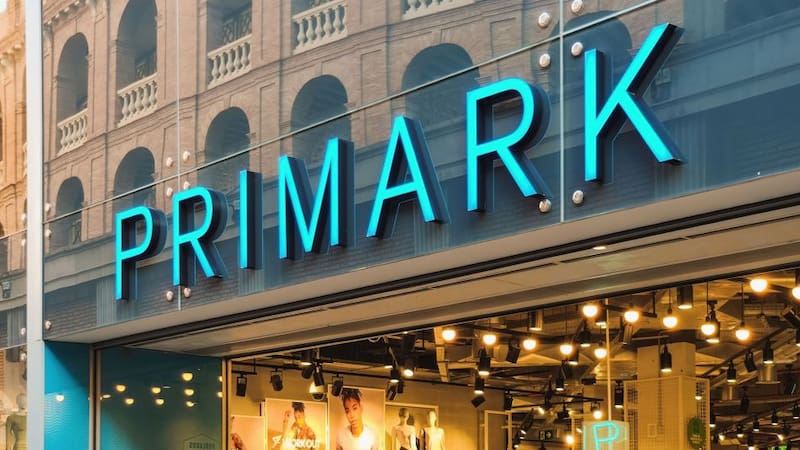 La alternativa a Primark y H&M: esta tienda de segunda mano ofrece ropa de marca a buen precio.