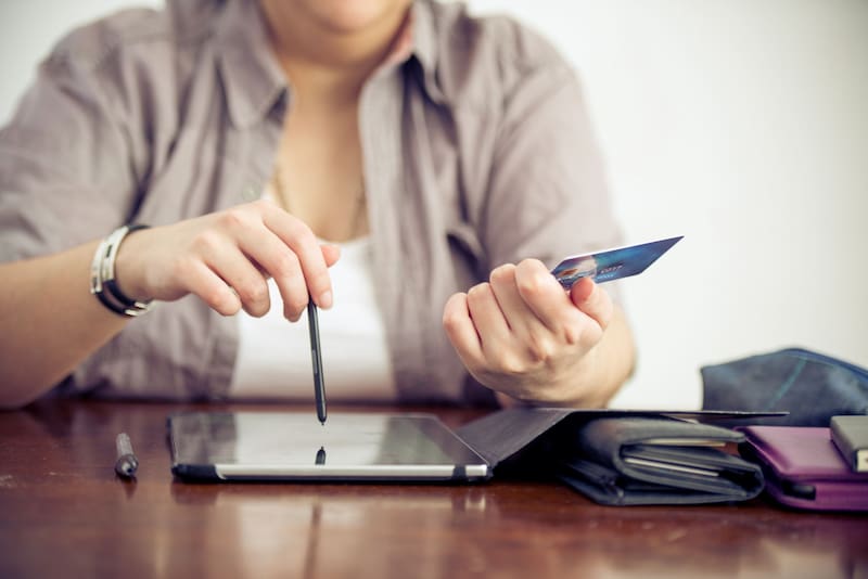 Di Pace sostuvo que en el corto plazo quienes tienen deudas en dólares pueden enfrentar una carga menor que quienes deben en pesos.