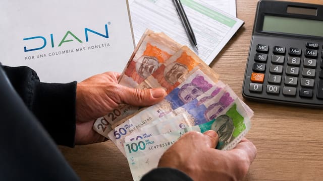 Confirmado | DIAN no embargará tarjetas de crédito a contribuyentes morosos: más de 126.000 se salvaron