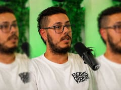 Diego Acevedo, técnico de emergencias: “Trabajo un día 24 horas y luego descanso cinco. Al mes trabajo seis días. Cobro 2300 euros”
