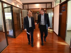 Gobernadores en vilo por el acuerdo con EE.UU: qué negocia Santilli detrás de escena