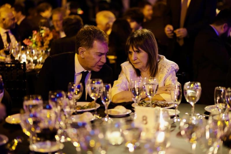 Diego Santilli y Patricia Bullrich en la cena de la Fundación Faro