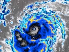 Se aproxima el diluvio más intenso del siglo: más de 72 horas seguidas de lluvias torrenciales y vientos de 250km/h con alertas por un ciclón tropical que impactará en estas zonas