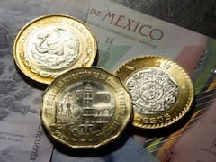 El peso mexicano apunta a 17.60 por dólar ante mayor liquidez de la Fed