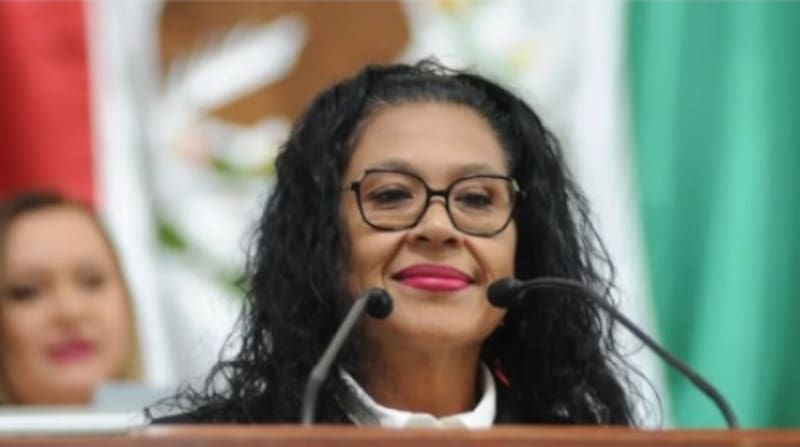 La representante popular señala que habilitar espacios sólo para este tipo de vehículos permitirá ordenar las vialidades, mejorar la movilidad.