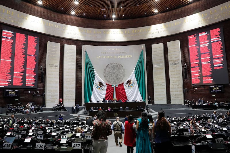 Diputados analiza la reducción de la jornada laboral en México
