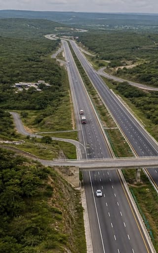 El Gobierno acelera la construcción de la doble calzada más esperada: administrará 77 km, 32 puentes y conectará con el puerto