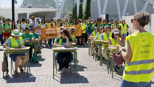 Docentes valencianos desean mantener la huelga indefinida: hay expectativa por la nueva reunión de este domingo